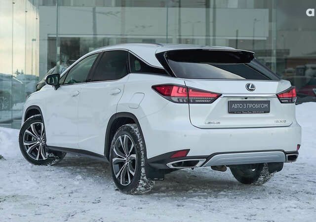 Лексус РХ, об'ємом двигуна 2 л та пробігом 33 тис. км за 50321 $, фото 1 на Automoto.ua