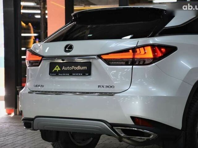 Лексус РХ, объемом двигателя 2 л и пробегом 53 тыс. км за 49999 $, фото 11 на Automoto.ua