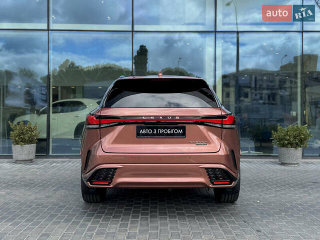 Лексус РХ, объемом двигателя 2.4 л и пробегом 24 тыс. км за 87400 $, фото 2 на Automoto.ua