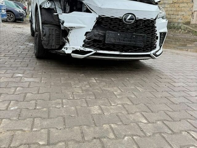 Лексус РХ, об'ємом двигуна 2.4 л та пробігом 8 тис. км за 43800 $, фото 7 на Automoto.ua