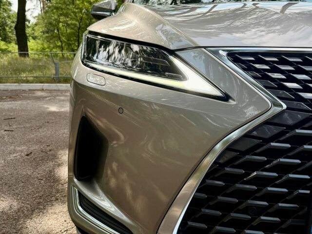 Лексус РХ, объемом двигателя 3.5 л и пробегом 28 тыс. км за 42500 $, фото 8 на Automoto.ua