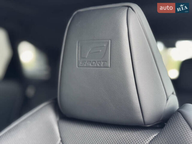 Лексус РХ, объемом двигателя 2.4 л и пробегом 24 тыс. км за 87400 $, фото 26 на Automoto.ua