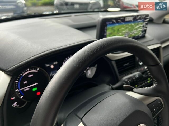 Лексус РХ, объемом двигателя 3.5 л и пробегом 1 тыс. км за 59950 $, фото 64 на Automoto.ua
