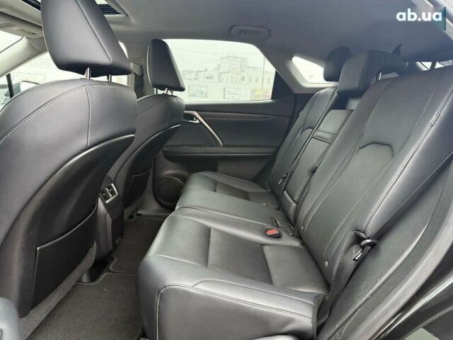 Лексус РХ, объемом двигателя 0 л и пробегом 61 тыс. км за 53900 $, фото 10 на Automoto.ua