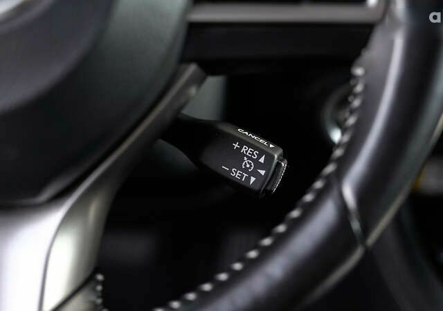 Лексус РХ, объемом двигателя 2 л и пробегом 29 тыс. км за 49244 $, фото 23 на Automoto.ua