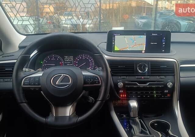 Лексус РХ, объемом двигателя 2 л и пробегом 4 тыс. км за 55565 $, фото 8 на Automoto.ua