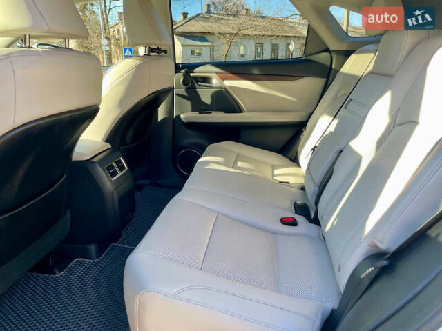 Лексус РХ, объемом двигателя 3.5 л и пробегом 49 тыс. км за 54999 $, фото 15 на Automoto.ua