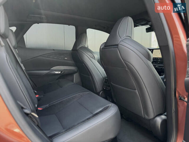 Лексус РХ, объемом двигателя 2.4 л и пробегом 24 тыс. км за 87400 $, фото 16 на Automoto.ua