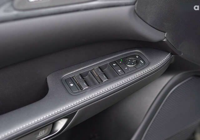 Лексус РХ, объемом двигателя 0 л и пробегом 1 тыс. км за 100015 $, фото 16 на Automoto.ua
