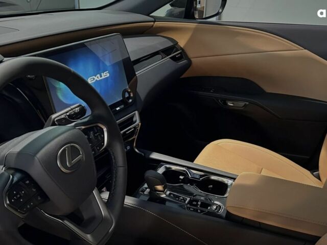 Лексус РХ, объемом двигателя 0 л и пробегом 0 тыс. км за 76907 $, фото 10 на Automoto.ua