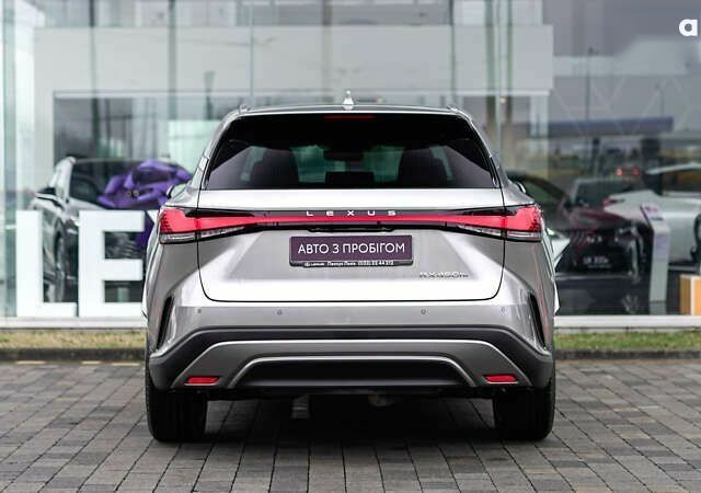 Лексус РХ, объемом двигателя 0 л и пробегом 1 тыс. км за 100015 $, фото 3 на Automoto.ua