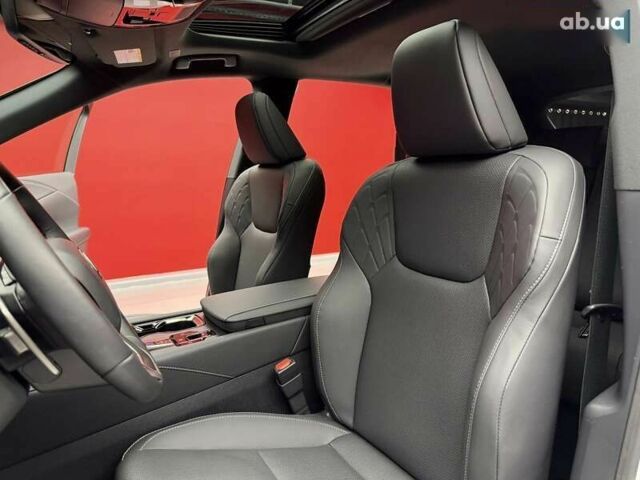Лексус РХ, объемом двигателя 2.4 л и пробегом 3 тыс. км за 56900 $, фото 27 на Automoto.ua