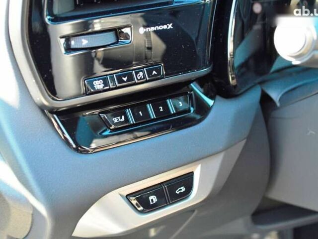 Лексус РХ, объемом двигателя 2.4 л и пробегом 8 тыс. км за 77900 $, фото 23 на Automoto.ua