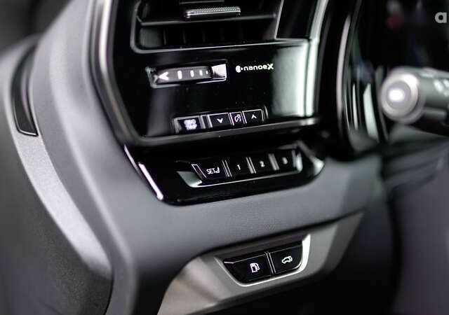 Лексус РХ, объемом двигателя 0 л и пробегом 1 тыс. км за 100015 $, фото 21 на Automoto.ua