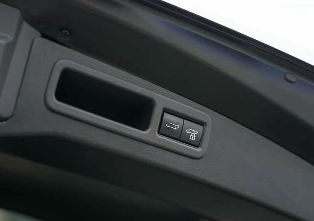 Лексус РХ, об'ємом двигуна 0 л та пробігом 70 тис. км за 85965 $, фото 11 на Automoto.ua