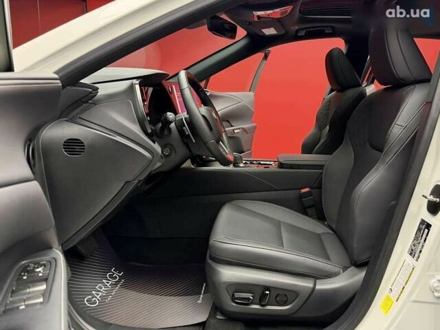 Лексус РХ, объемом двигателя 2.4 л и пробегом 3 тыс. км за 56900 $, фото 26 на Automoto.ua