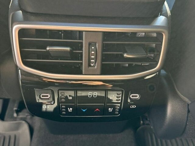 Лексус РХ, об'ємом двигуна 2.5 л та пробігом 43 тис. км за 61800 $, фото 37 на Automoto.ua