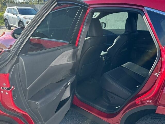 Лексус РХ, об'ємом двигуна 2.5 л та пробігом 43 тис. км за 61800 $, фото 30 на Automoto.ua