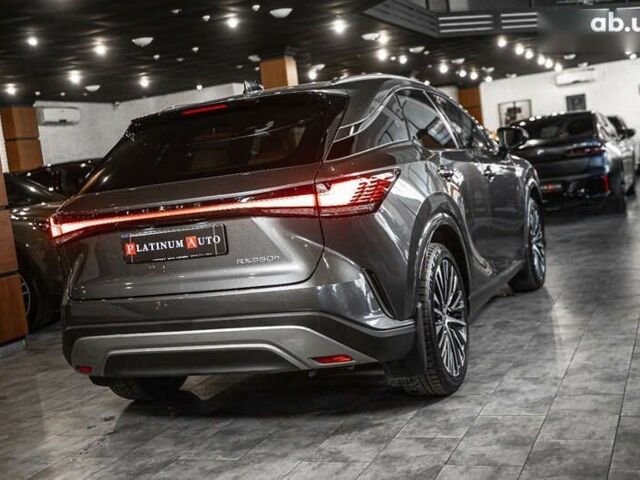 Лексус РХ, объемом двигателя 0 л и пробегом 50 тыс. км за 75900 $, фото 24 на Automoto.ua