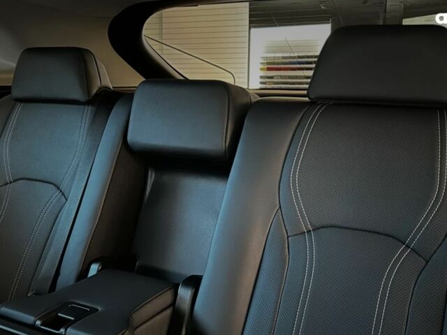 Лексус РХ, объемом двигателя 0 л и пробегом 0 тыс. км за 61882 $, фото 14 на Automoto.ua