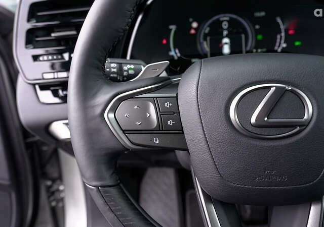 Лексус РХ, объемом двигателя 0 л и пробегом 1 тыс. км за 100015 $, фото 24 на Automoto.ua