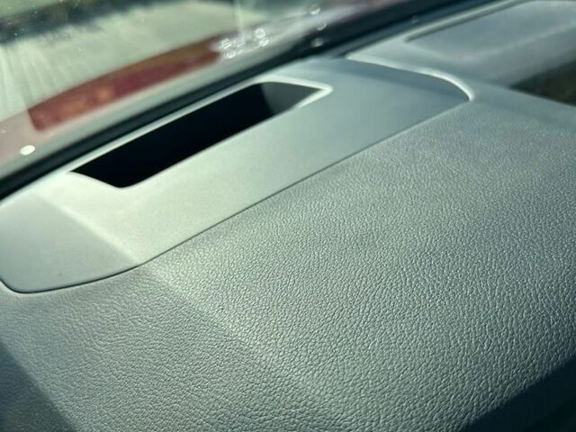 Лексус РХ, об'ємом двигуна 2.5 л та пробігом 43 тис. км за 61800 $, фото 23 на Automoto.ua