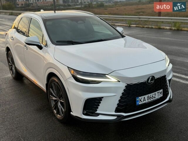 Лексус РХ, объемом двигателя 2.5 л и пробегом 18 тыс. км за 65000 $, фото 3 на Automoto.ua