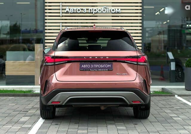 Лексус РХ, объемом двигателя 2.4 л и пробегом 31 тыс. км за 75011 $, фото 2 на Automoto.ua