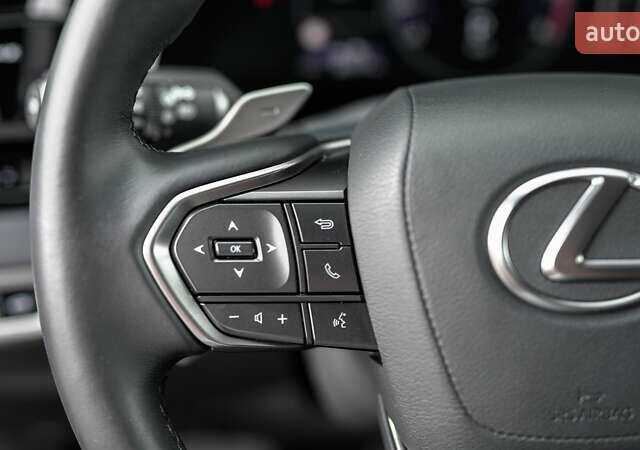 Лексус РХ, объемом двигателя 2.4 л и пробегом 31 тыс. км за 75616 $, фото 20 на Automoto.ua