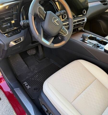 Лексус РХ, объемом двигателя 2.5 л и пробегом 18 тыс. км за 66500 $, фото 10 на Automoto.ua