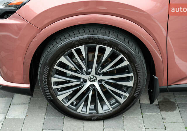 Лексус РХ, объемом двигателя 2.4 л и пробегом 31 тыс. км за 75616 $, фото 12 на Automoto.ua