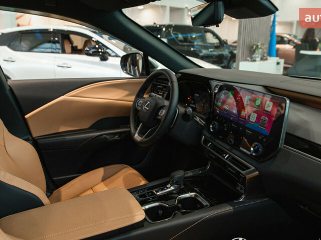 Лексус РХ, объемом двигателя 2.5 л и пробегом 0 тыс. км за 86843 $, фото 11 на Automoto.ua