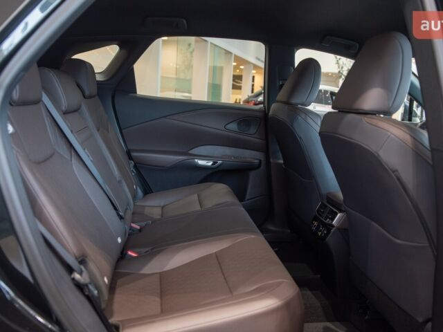 Лексус РХ, объемом двигателя 2.5 л и пробегом 0 тыс. км за 87392 $, фото 15 на Automoto.ua