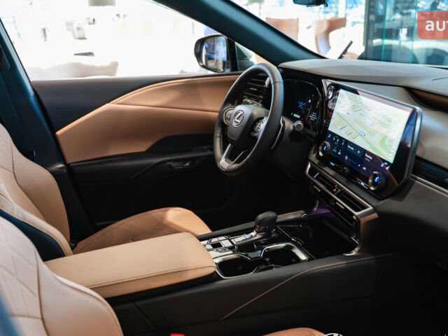 Лексус РХ, объемом двигателя 2.5 л и пробегом 0 тыс. км за 88916 $, фото 20 на Automoto.ua