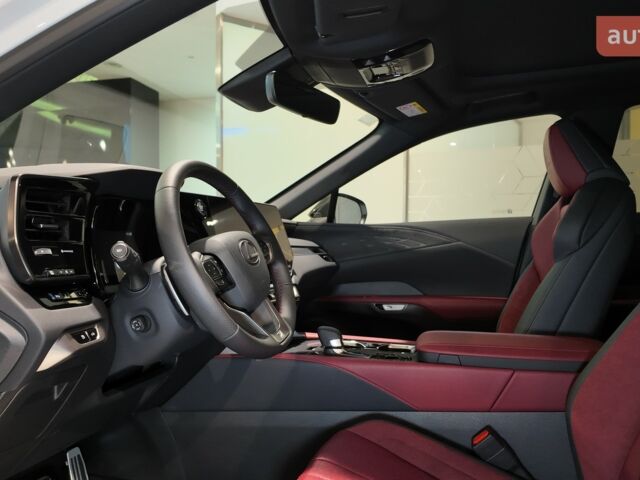 Лексус РХ, об'ємом двигуна 2.4 л та пробігом 0 тис. км за 83818 $, фото 15 на Automoto.ua