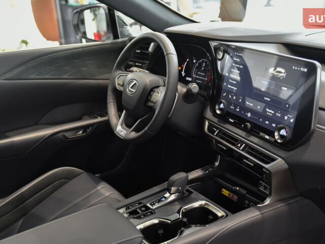 Лексус РХ, об'ємом двигуна 2.4 л та пробігом 0 тис. км за 83798 $, фото 3 на Automoto.ua