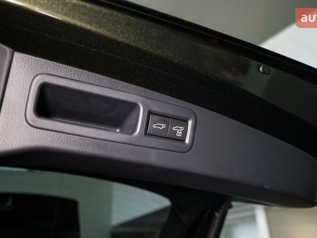 Лексус РХ, объемом двигателя 2.5 л и пробегом 0 тыс. км за 84889 $, фото 20 на Automoto.ua