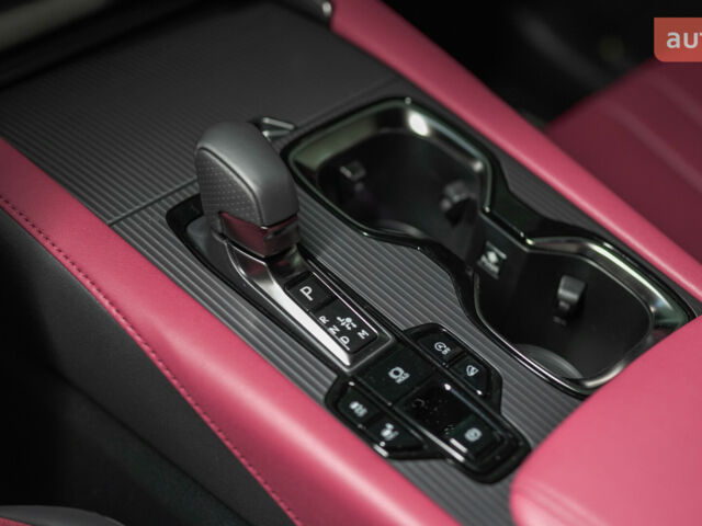 Лексус РХ, объемом двигателя 2.4 л и пробегом 0 тыс. км за 83112 $, фото 22 на Automoto.ua