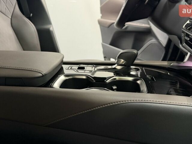 Лексус РХ, объемом двигателя 2.4 л и пробегом 0 тыс. км за 79615 $, фото 8 на Automoto.ua