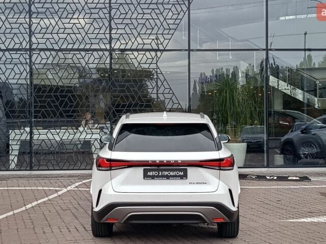 Лексус РХ, об'ємом двигуна 2.5 л та пробігом 9 тис. км за 82079 $, фото 3 на Automoto.ua