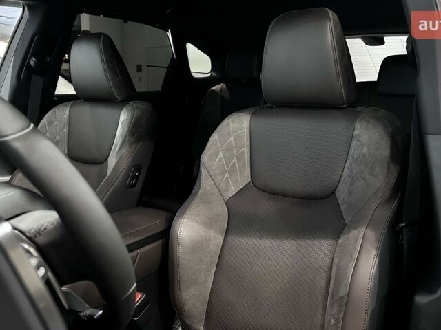 Лексус РХ, об'ємом двигуна 2.5 л та пробігом 0 тис. км за 84015 $, фото 12 на Automoto.ua