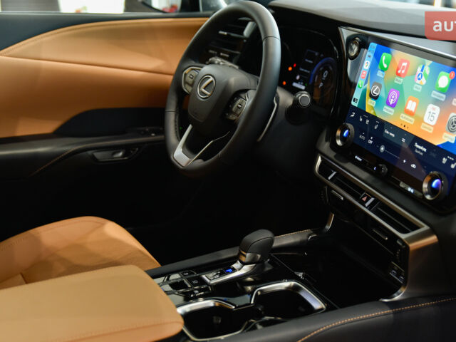 Лексус РХ, объемом двигателя 2.5 л и пробегом 0 тыс. км за 87939 $, фото 3 на Automoto.ua