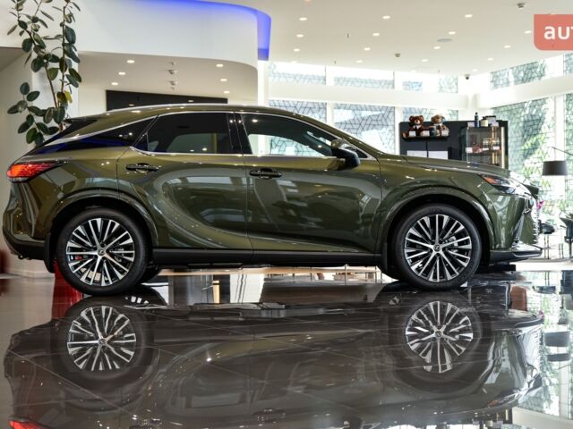 Лексус РХ, объемом двигателя 2.5 л и пробегом 0 тыс. км за 83061 $, фото 6 на Automoto.ua