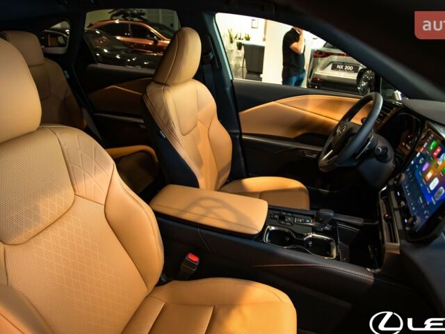 Лексус РХ, объемом двигателя 2.4 л и пробегом 0 тыс. км за 77800 $, фото 14 на Automoto.ua