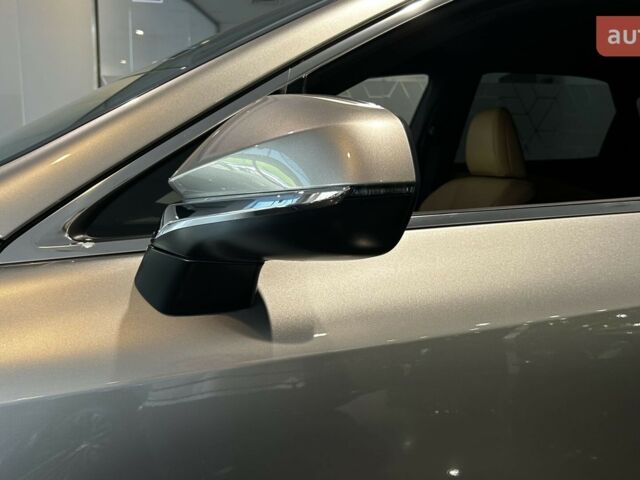 Лексус РХ, объемом двигателя 2.4 л и пробегом 0 тыс. км за 75017 $, фото 5 на Automoto.ua