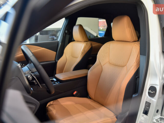 Лексус РХ, об'ємом двигуна 2.4 л та пробігом 0 тис. км за 75806 $, фото 14 на Automoto.ua