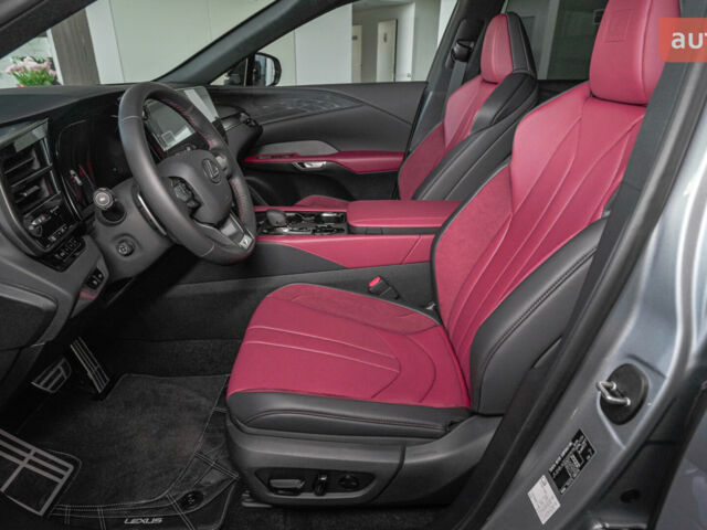 Лексус РХ, объемом двигателя 2.4 л и пробегом 0 тыс. км за 83112 $, фото 13 на Automoto.ua