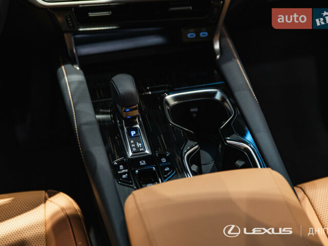 Лексус РХ, об'ємом двигуна 2.4 л та пробігом 0 тис. км за 79160 $, фото 18 на Automoto.ua