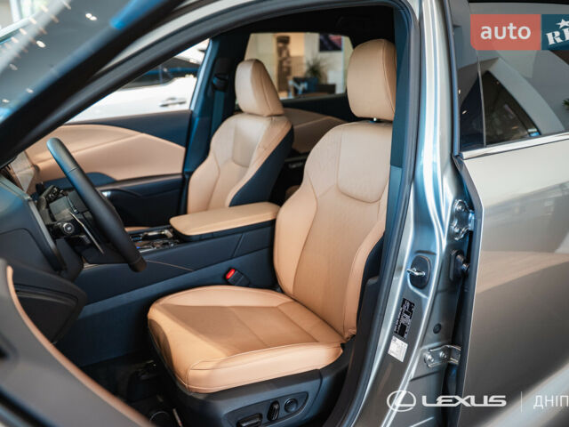 Лексус РХ, об'ємом двигуна 2.5 л та пробігом 0 тис. км за 89141 $, фото 8 на Automoto.ua