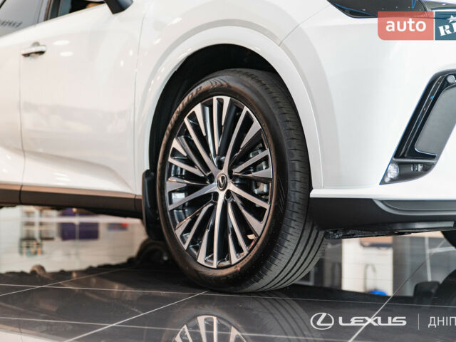 Лексус РХ, об'ємом двигуна 2.4 л та пробігом 0 тис. км за 79160 $, фото 5 на Automoto.ua